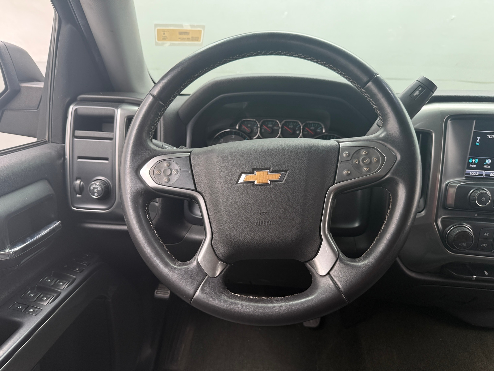 Thumbnail: 2016 Chevrolet Silverado 1500 - 5