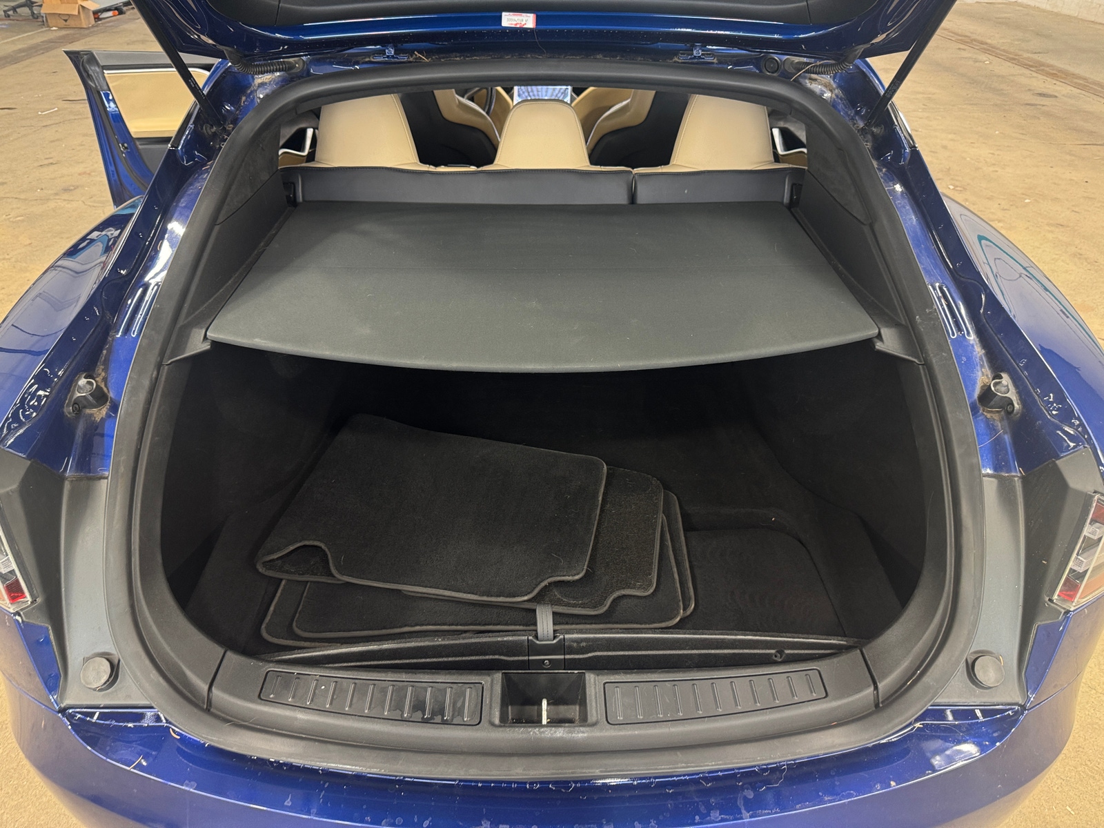 Thumbnail: 2016 Tesla Model S - 6