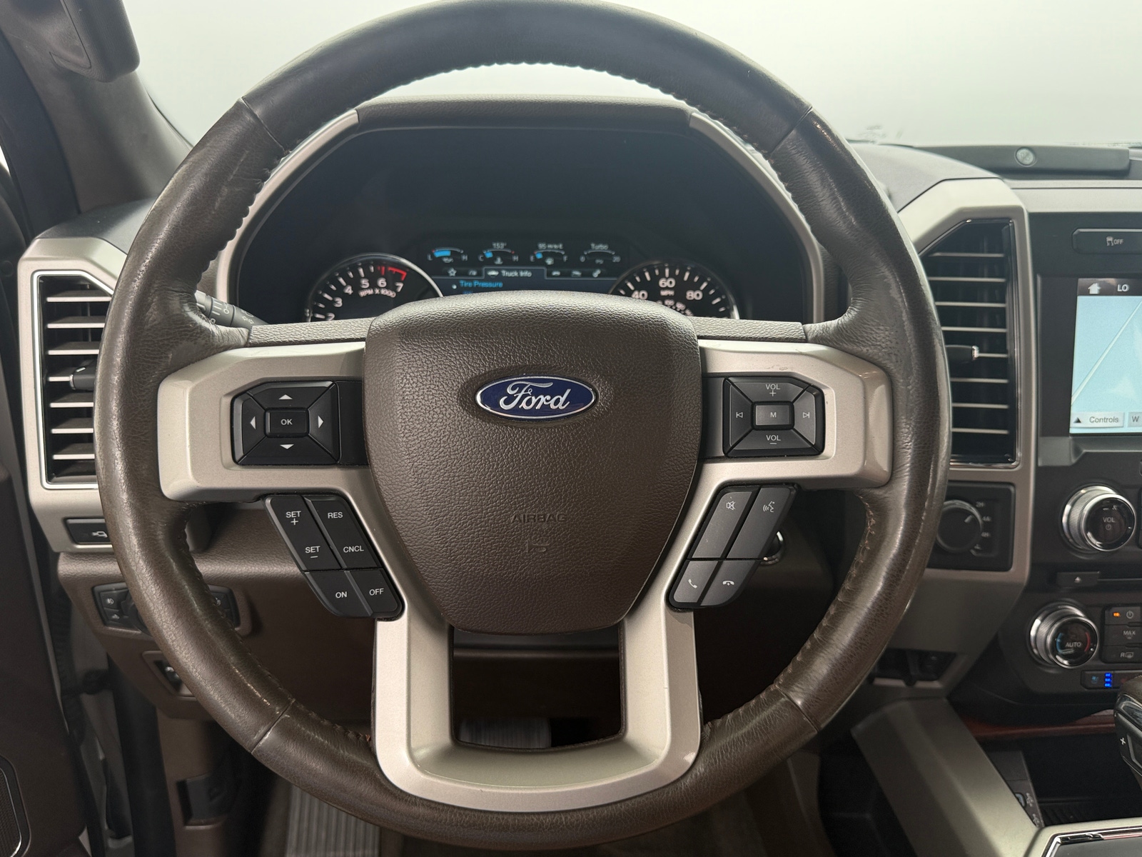 Thumbnail: 2018 Ford Econoline - 4