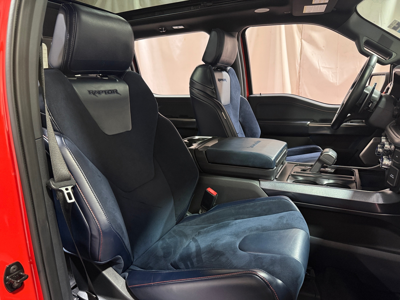 Thumbnail: 2021 Ford Econoline - 2