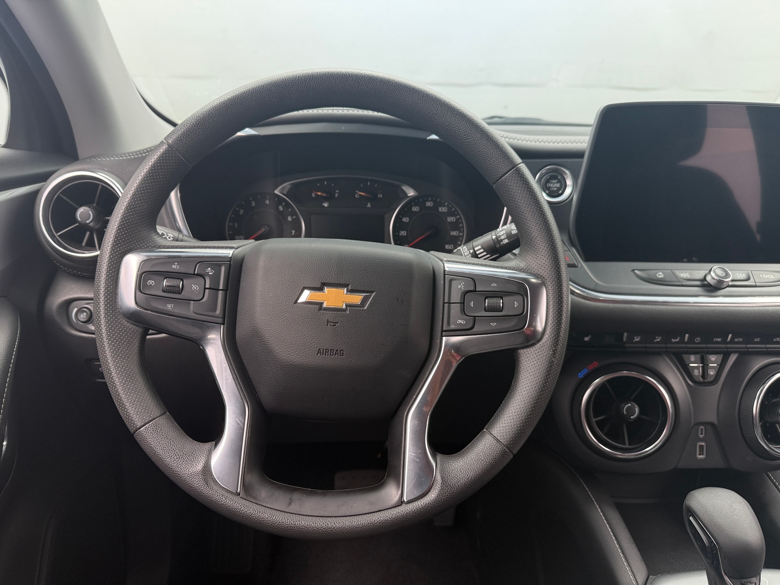 Thumbnail: 2025 Chevrolet Blazer - 5