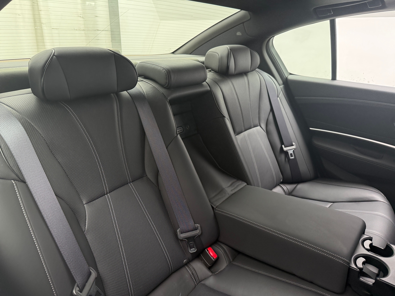 Thumbnail: 2020 Acura RLX - 5