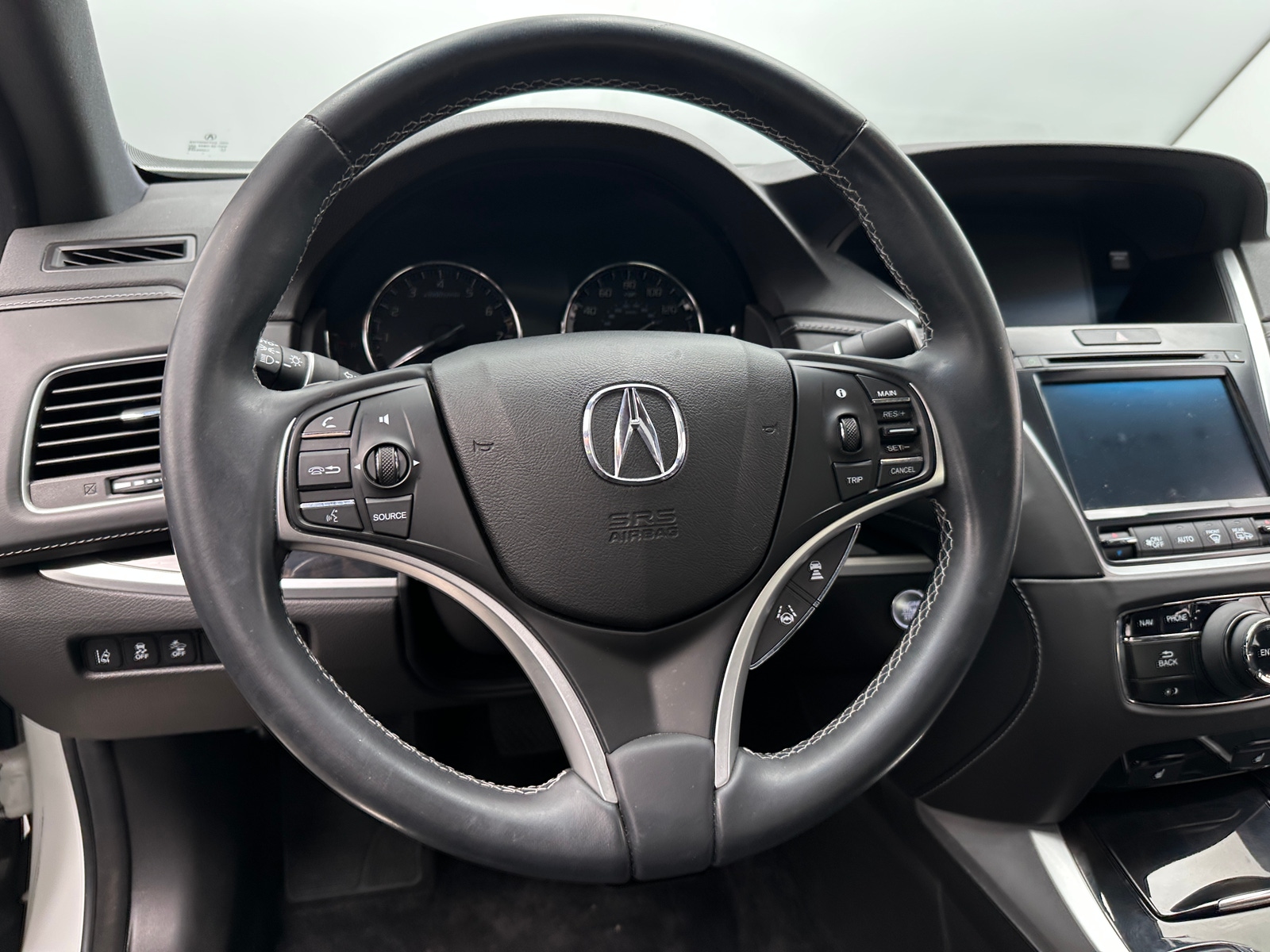 Thumbnail: 2020 Acura RLX - 4