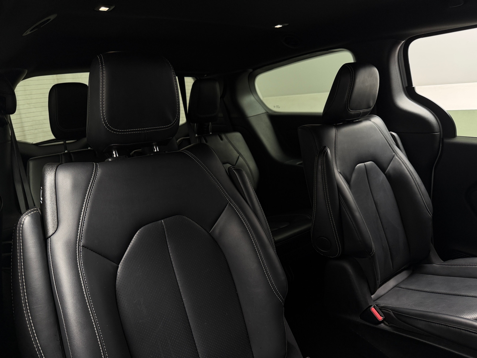 Thumbnail: 2024 Chrysler Pacifica - 5