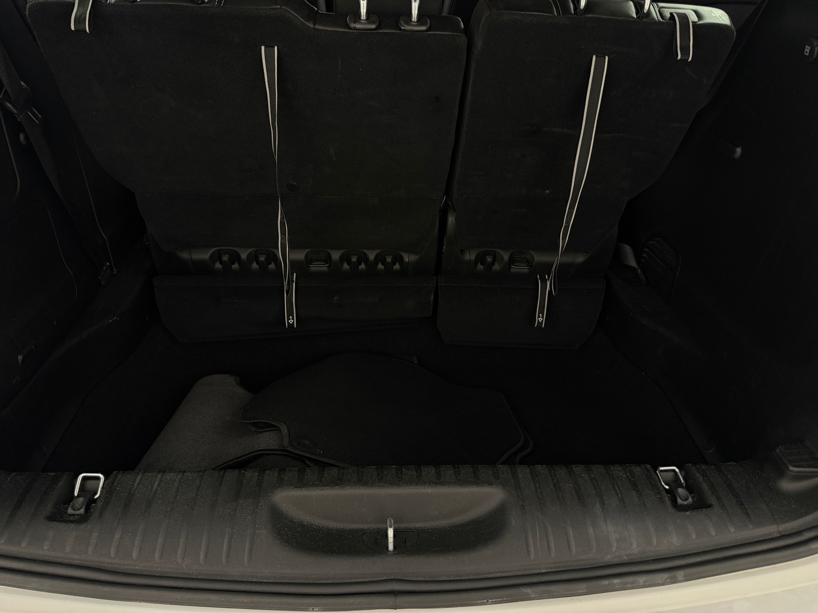 Thumbnail: 2024 Chrysler Pacifica - 6