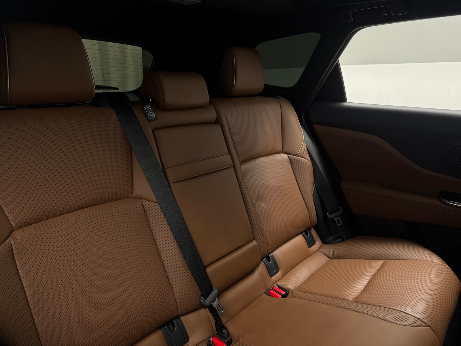 Thumbnail: 2025 Toyota Crown Signia - 5