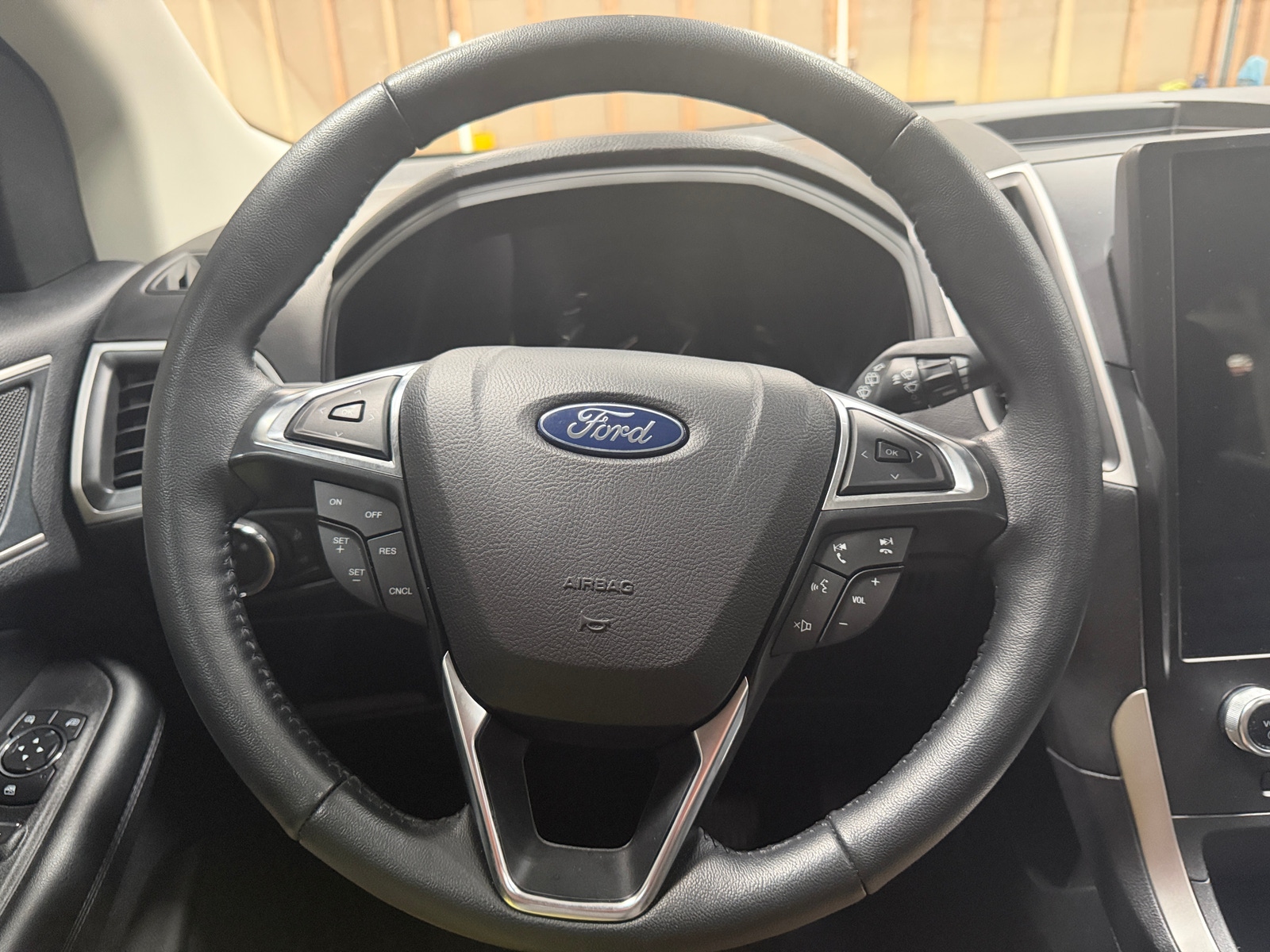 Thumbnail: 2024 Ford Edge - 4