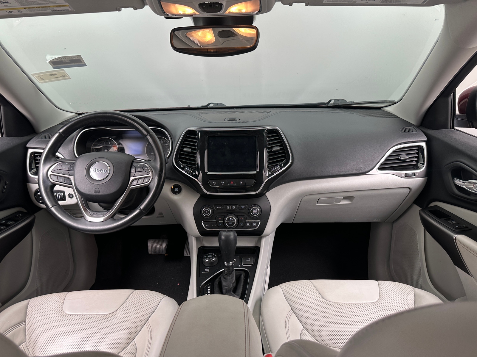 Thumbnail: 2020 Jeep Cherokee - 2