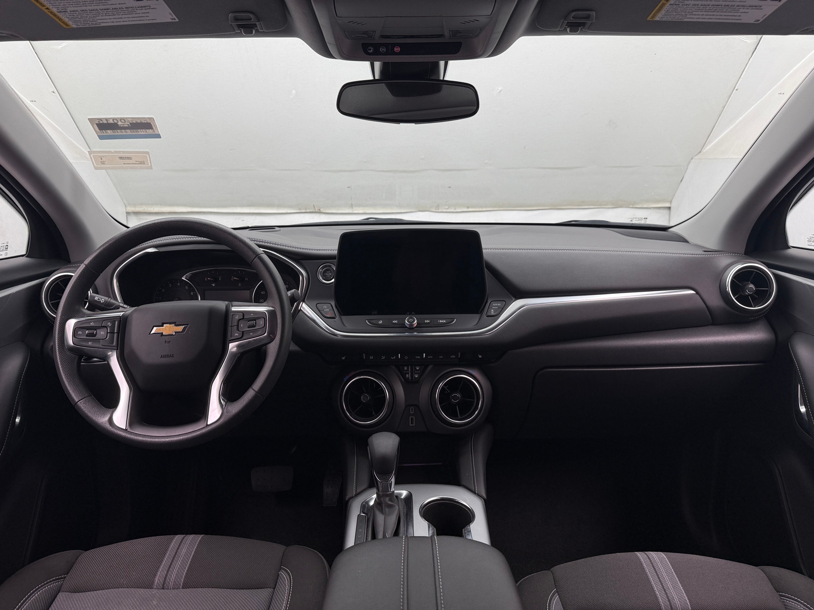 Thumbnail: 2025 Chevrolet Blazer - 3