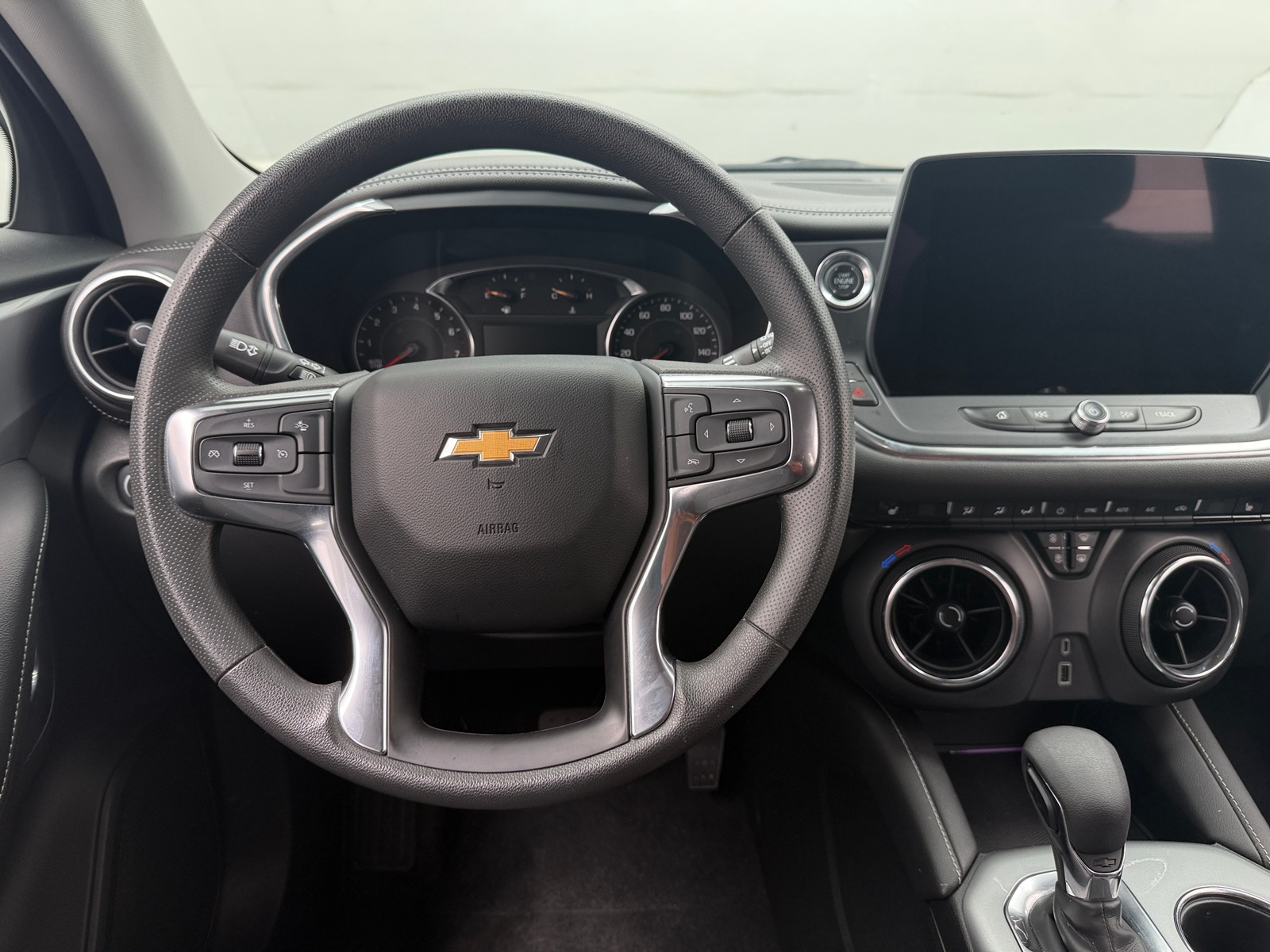 Thumbnail: 2025 Chevrolet Blazer - 5