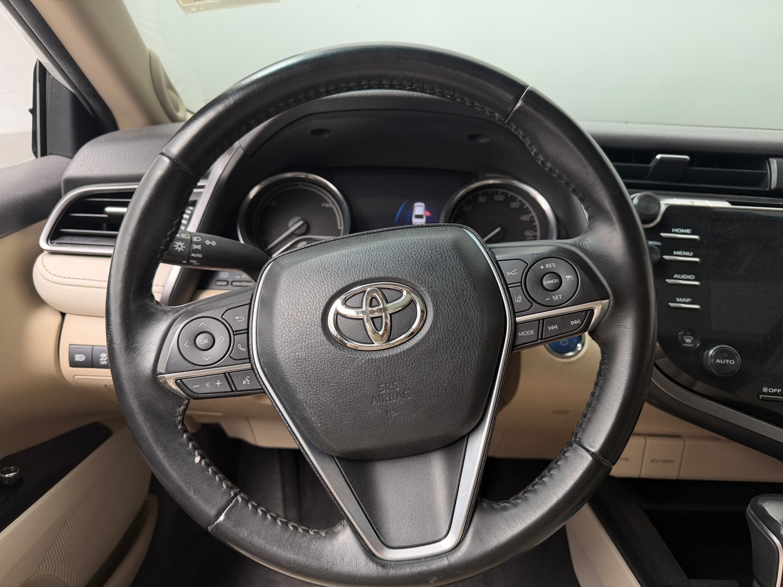 Thumbnail: 2020 Toyota Camry - 4