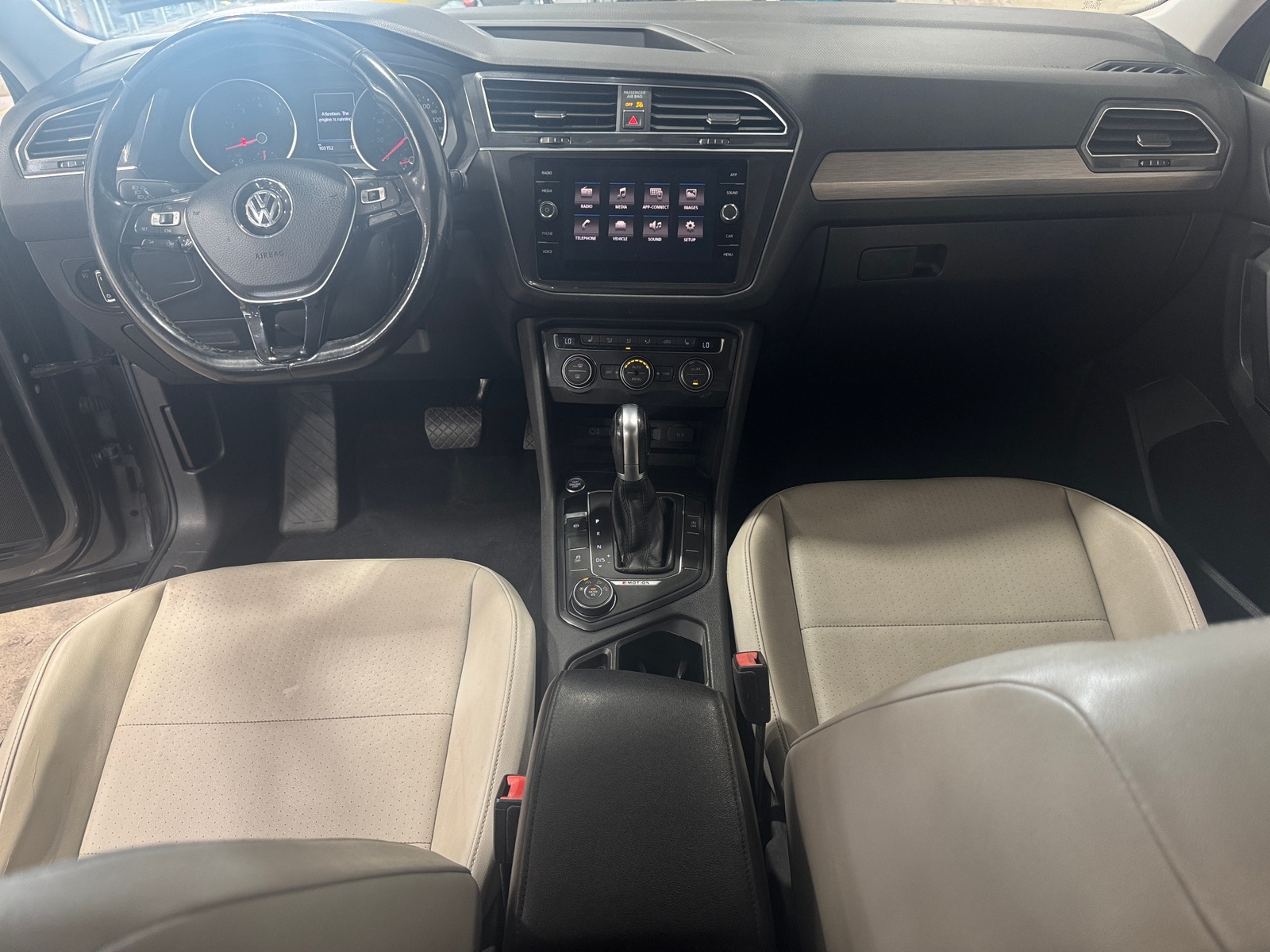 Thumbnail: 2018 Volkswagen Tiguan - 2