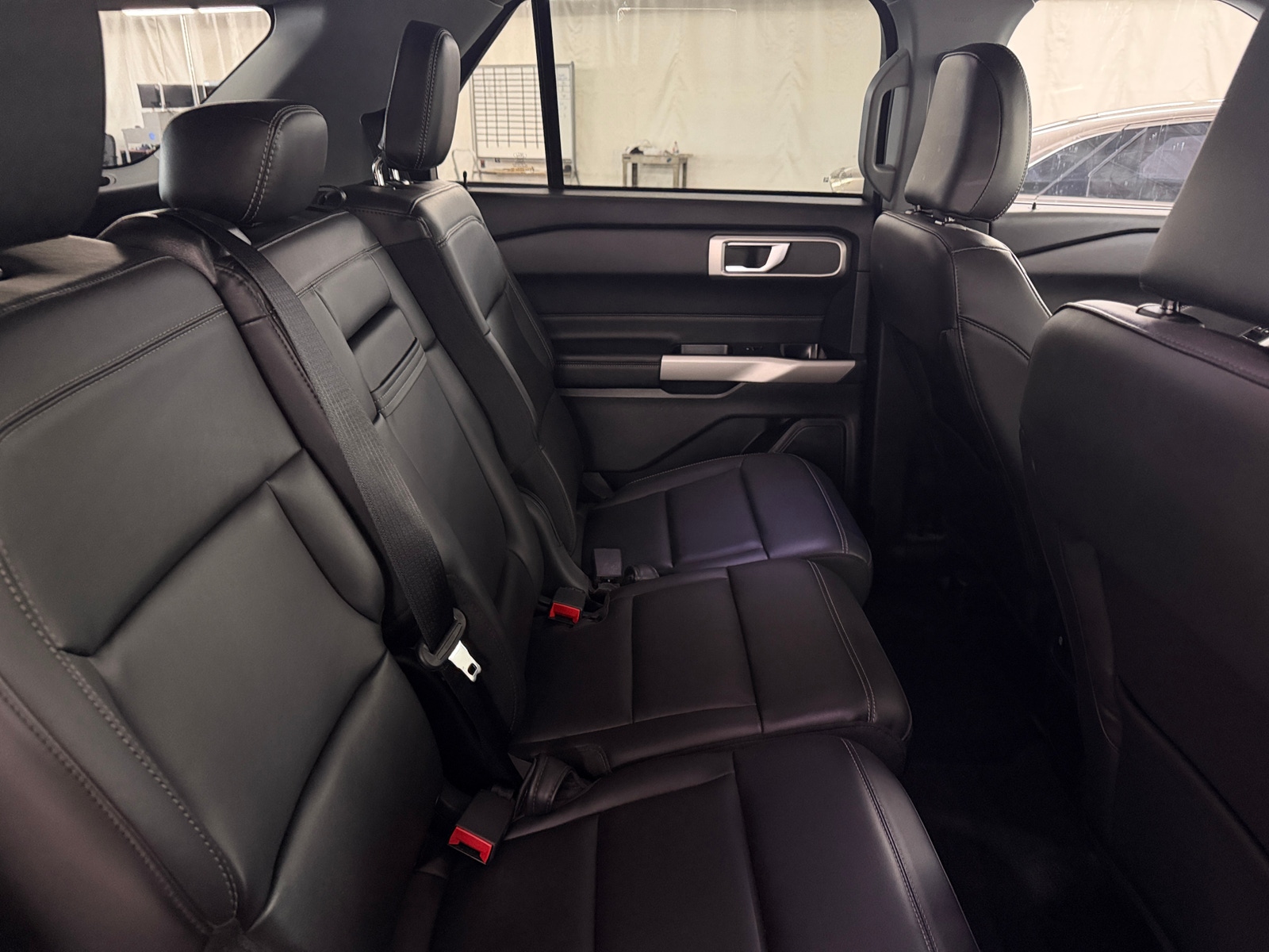 Thumbnail: 2023 Ford Explorer - 5