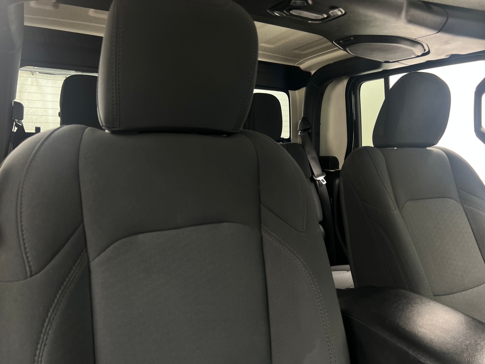 Thumbnail: 2020 Jeep Gladiator - 2
