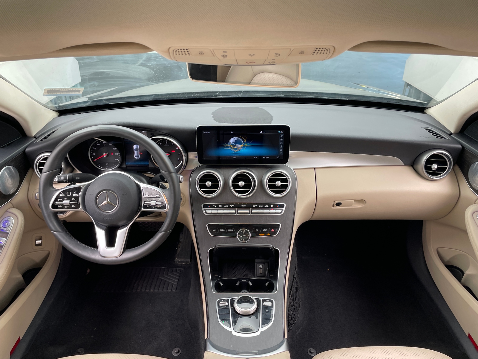 Thumbnail: 2020 Mercedes-Benz C-Class - 2