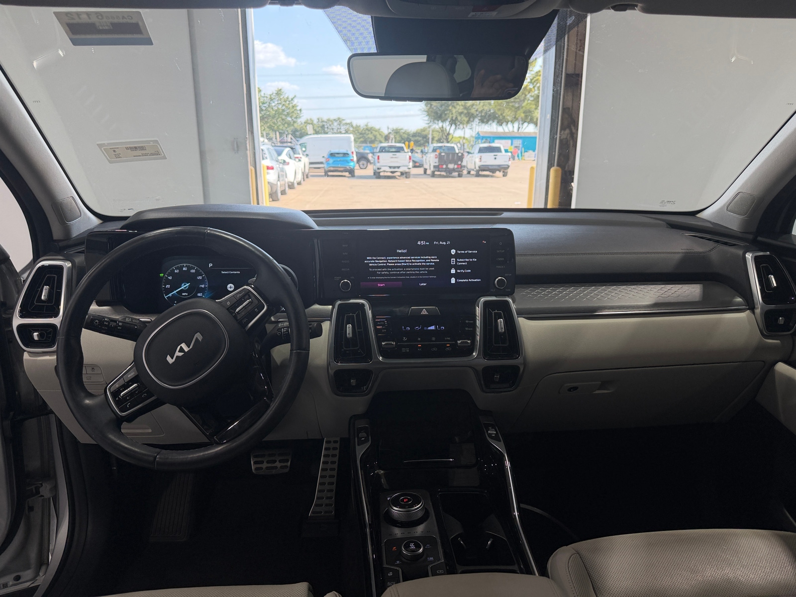 Thumbnail: 2023 Kia Sorento - 2