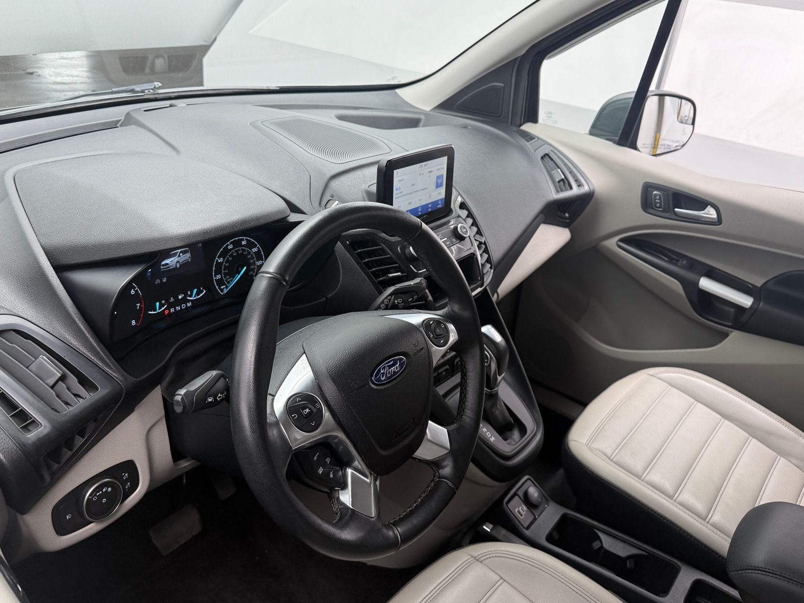 Thumbnail: 2022 Ford Transit Series - 2
