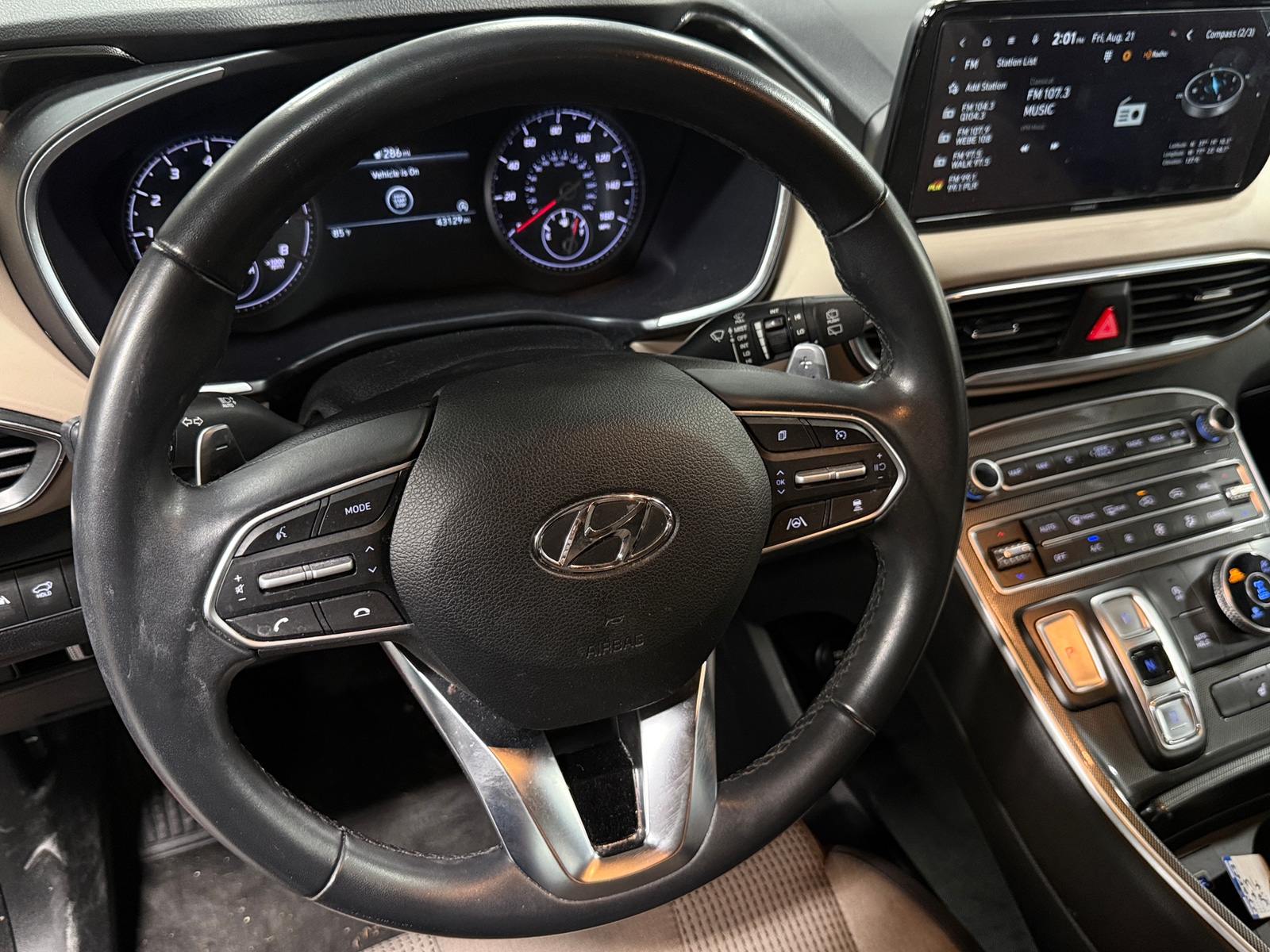 Thumbnail: 2023 Hyundai Santa Fe - 5