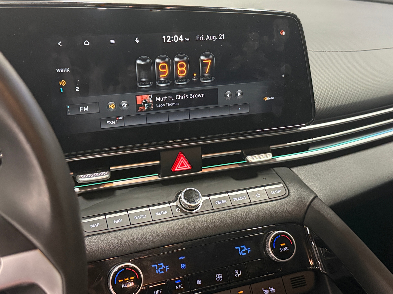 Thumbnail: 2021 Hyundai Elantra - 3