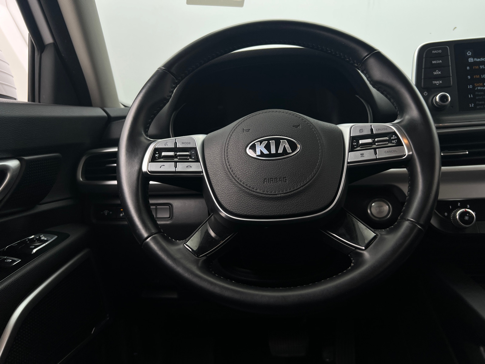 Thumbnail: 2021 Kia Telluride - 4