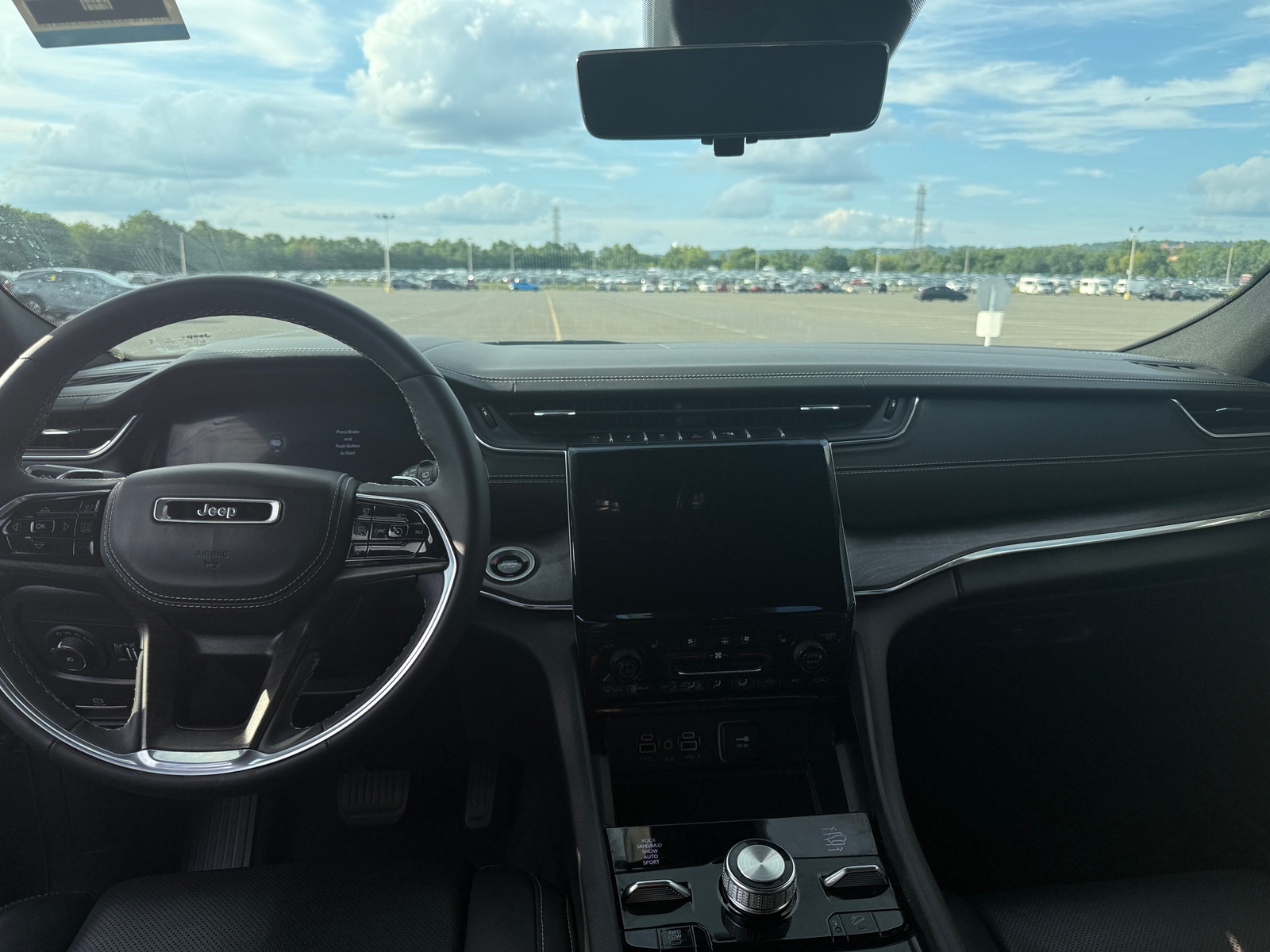 Thumbnail: 2024 Jeep Grand Cherokee L - 2