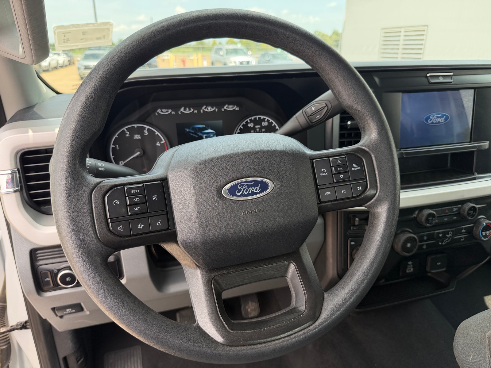 Thumbnail: 2025 Ford Econoline - 5