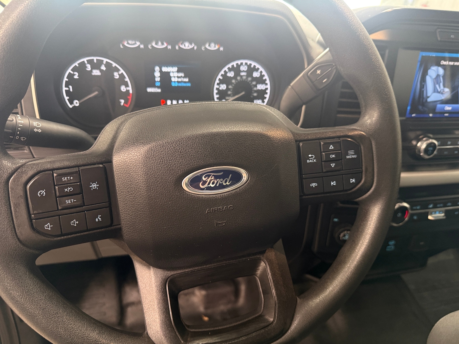 Thumbnail: 2022 Ford Econoline - 5