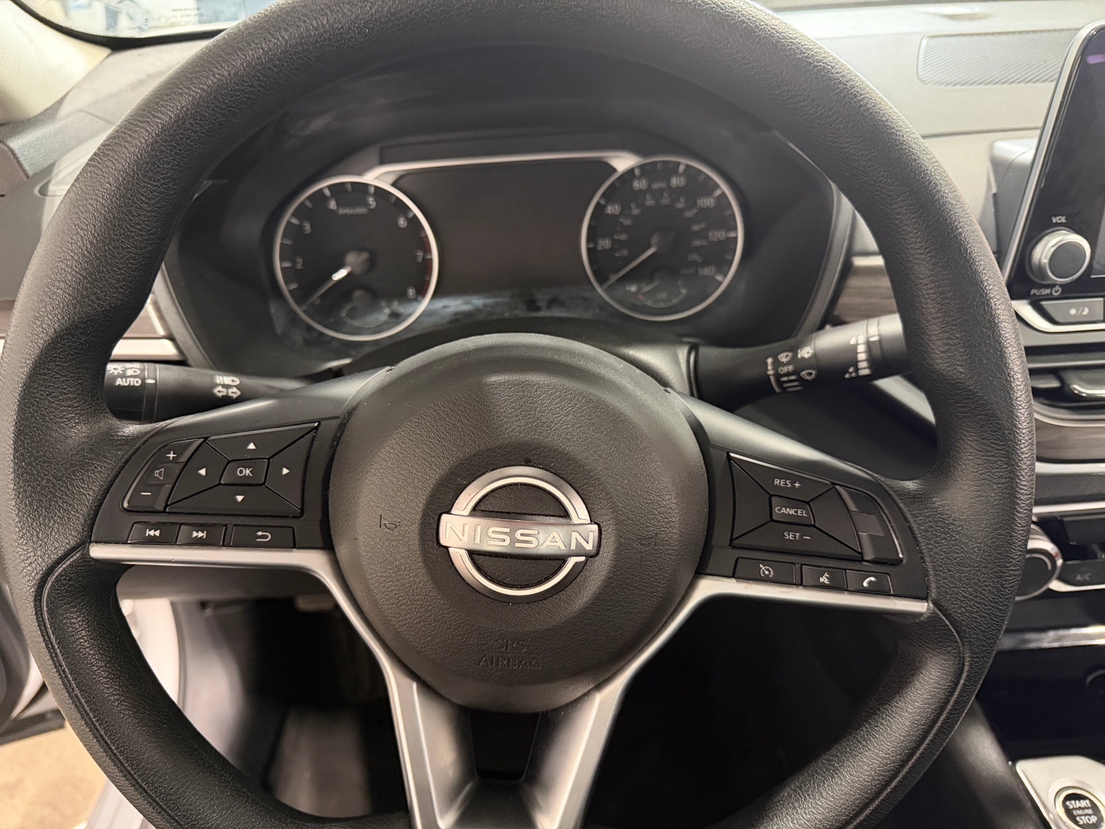 Thumbnail: 2024 Nissan Altima - 5