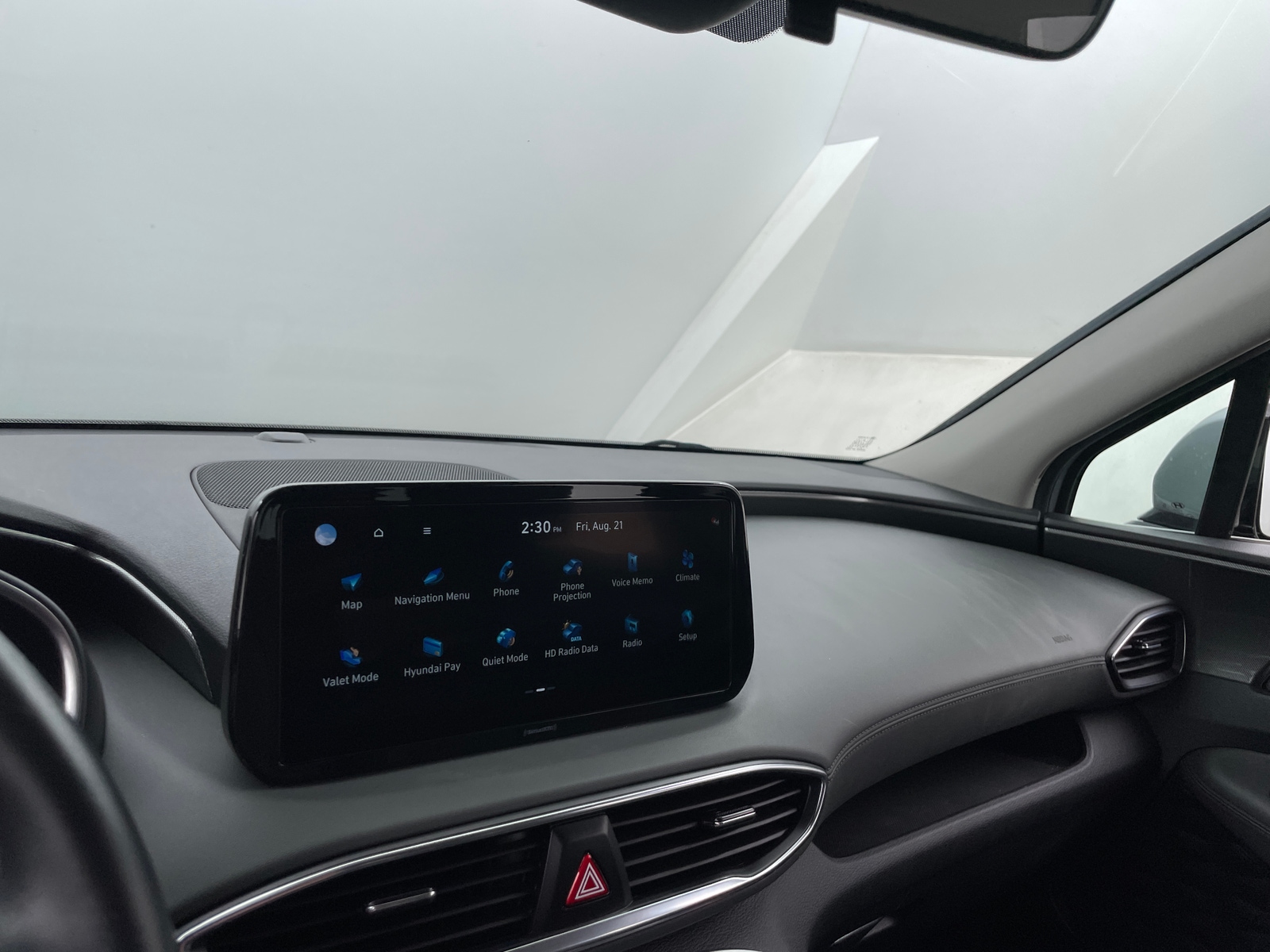Thumbnail: 2023 Hyundai Santa Fe - 4