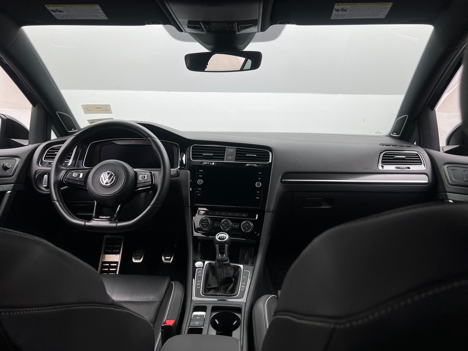 Thumbnail: 2019 Volkswagen Golf - 2