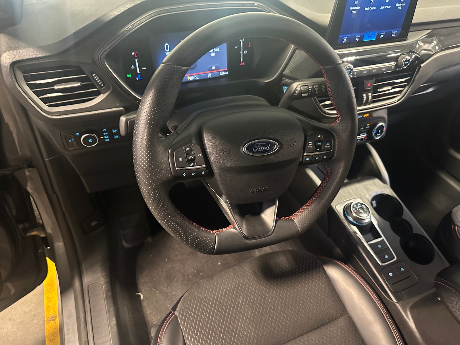 Thumbnail: 2025 Ford Escape - 5