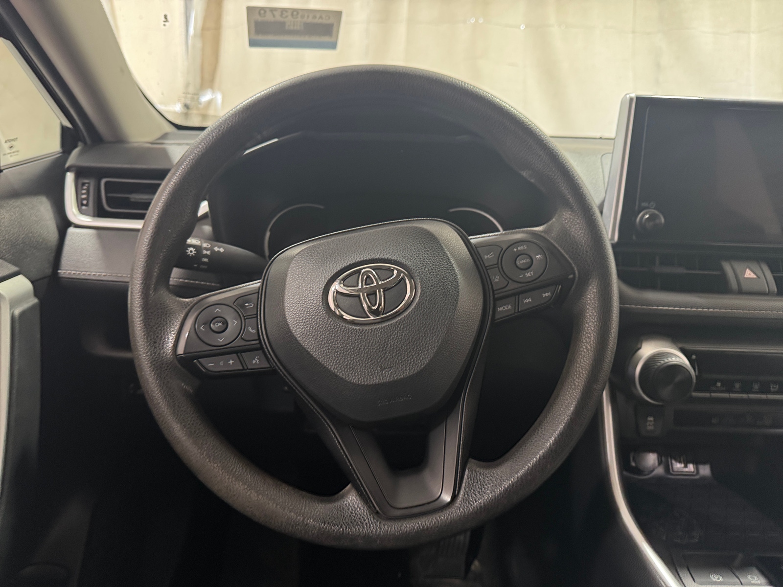 Thumbnail: 2023 Toyota RAV4 - 5