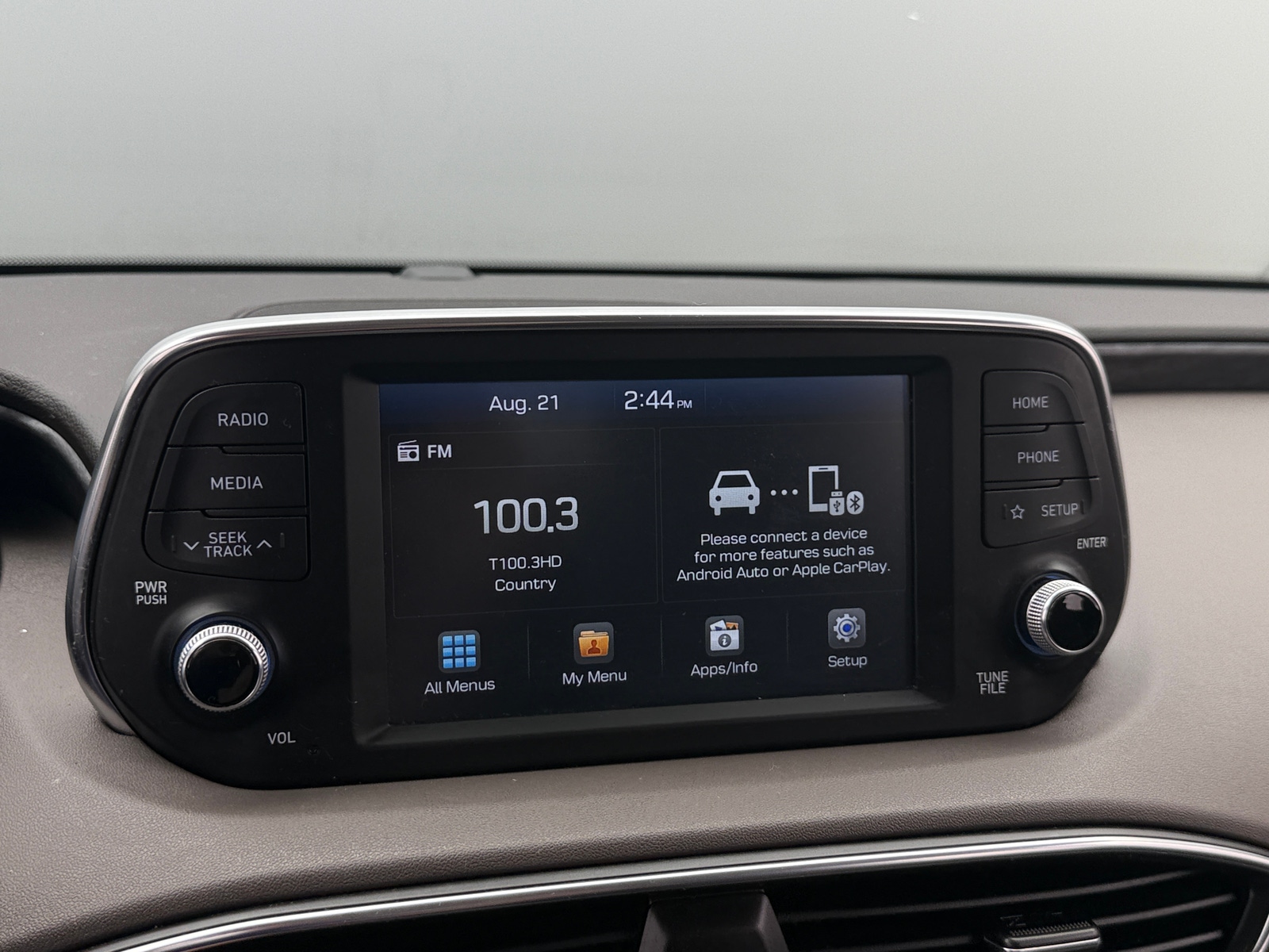 Thumbnail: 2019 Hyundai Santa Fe - 4