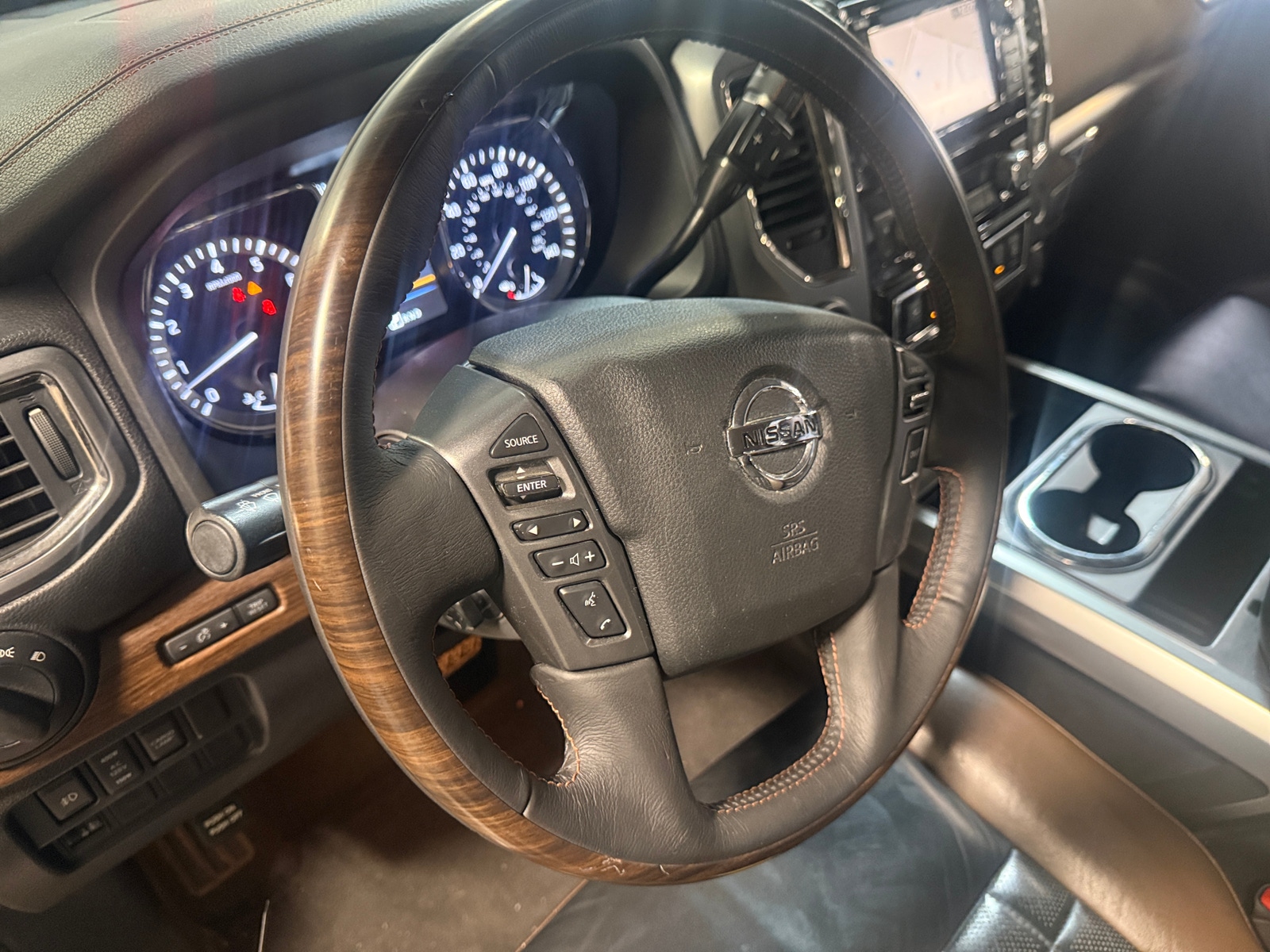 Thumbnail: 2019 Nissan Titan - 4