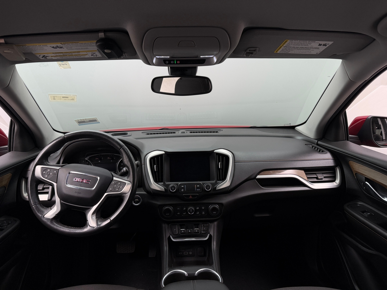 Thumbnail: 2020 GMC Terrain - 3