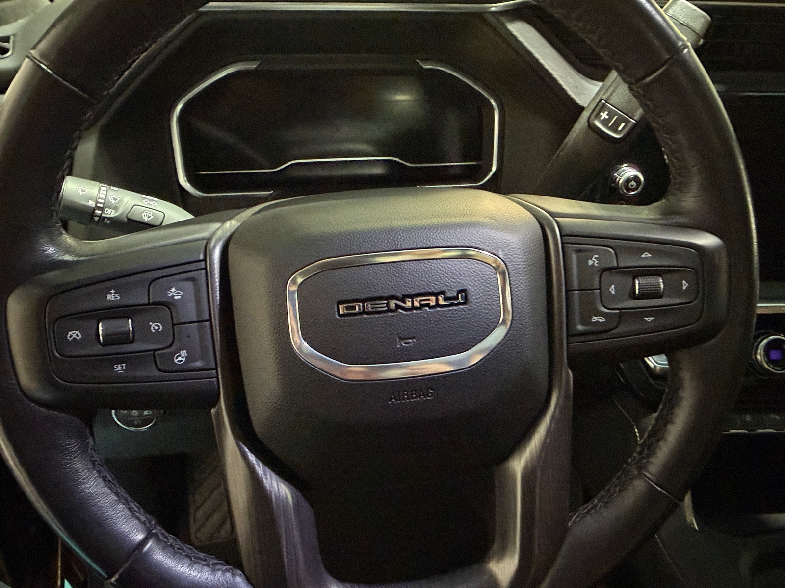 Thumbnail: 2024 GMC Sierra 3500 - 4