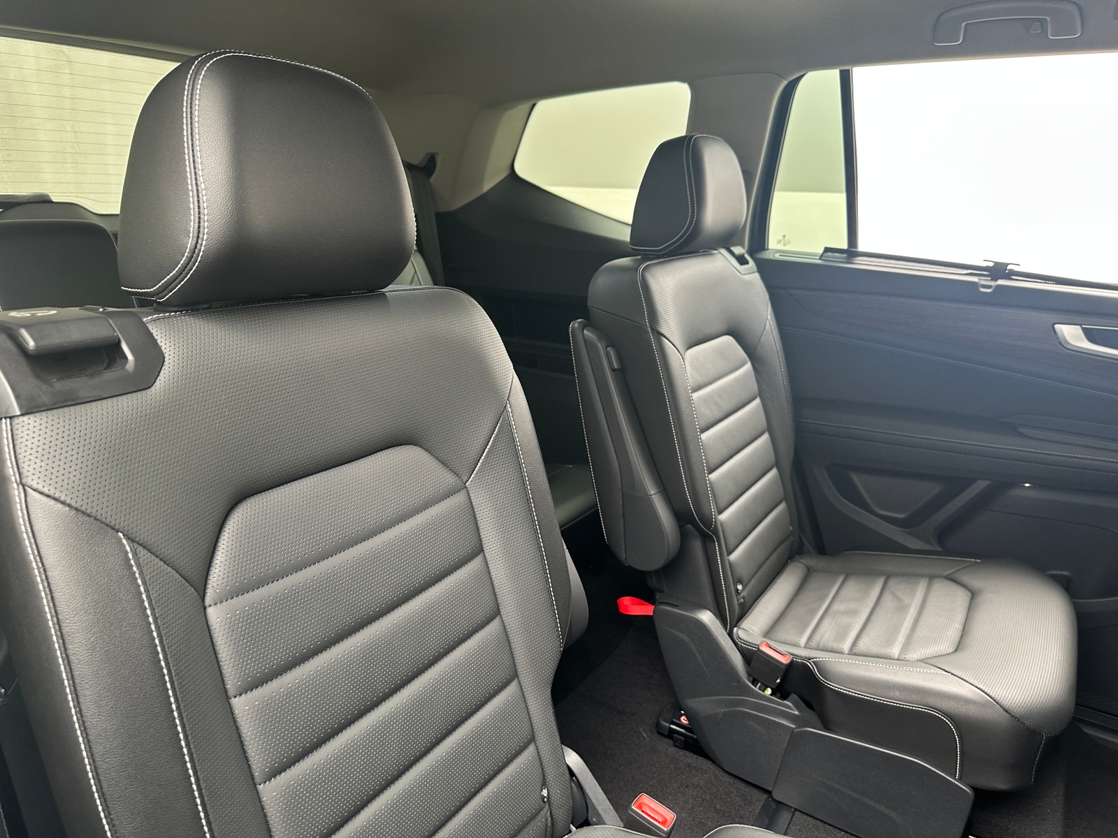 Thumbnail: 2024 Volkswagen Atlas - 6