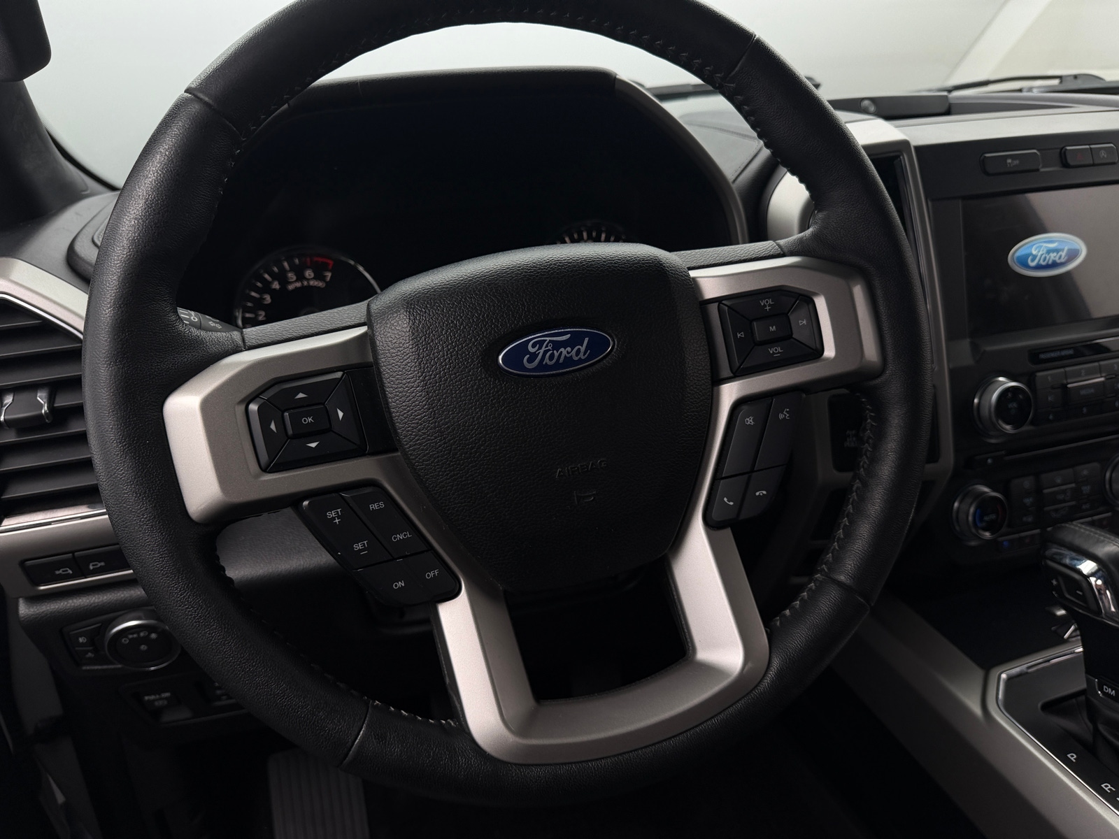 Thumbnail: 2018 Ford Econoline - 4
