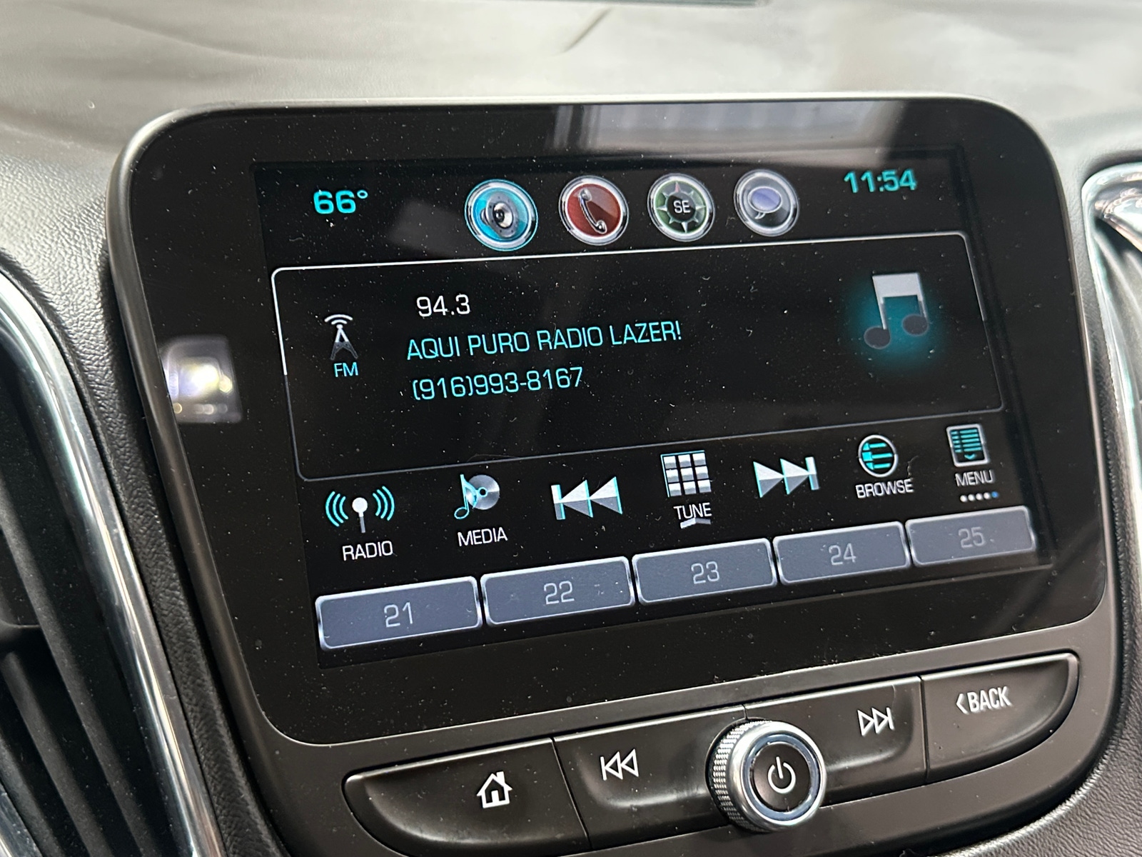 Thumbnail: 2018 Chevrolet Malibu - 4