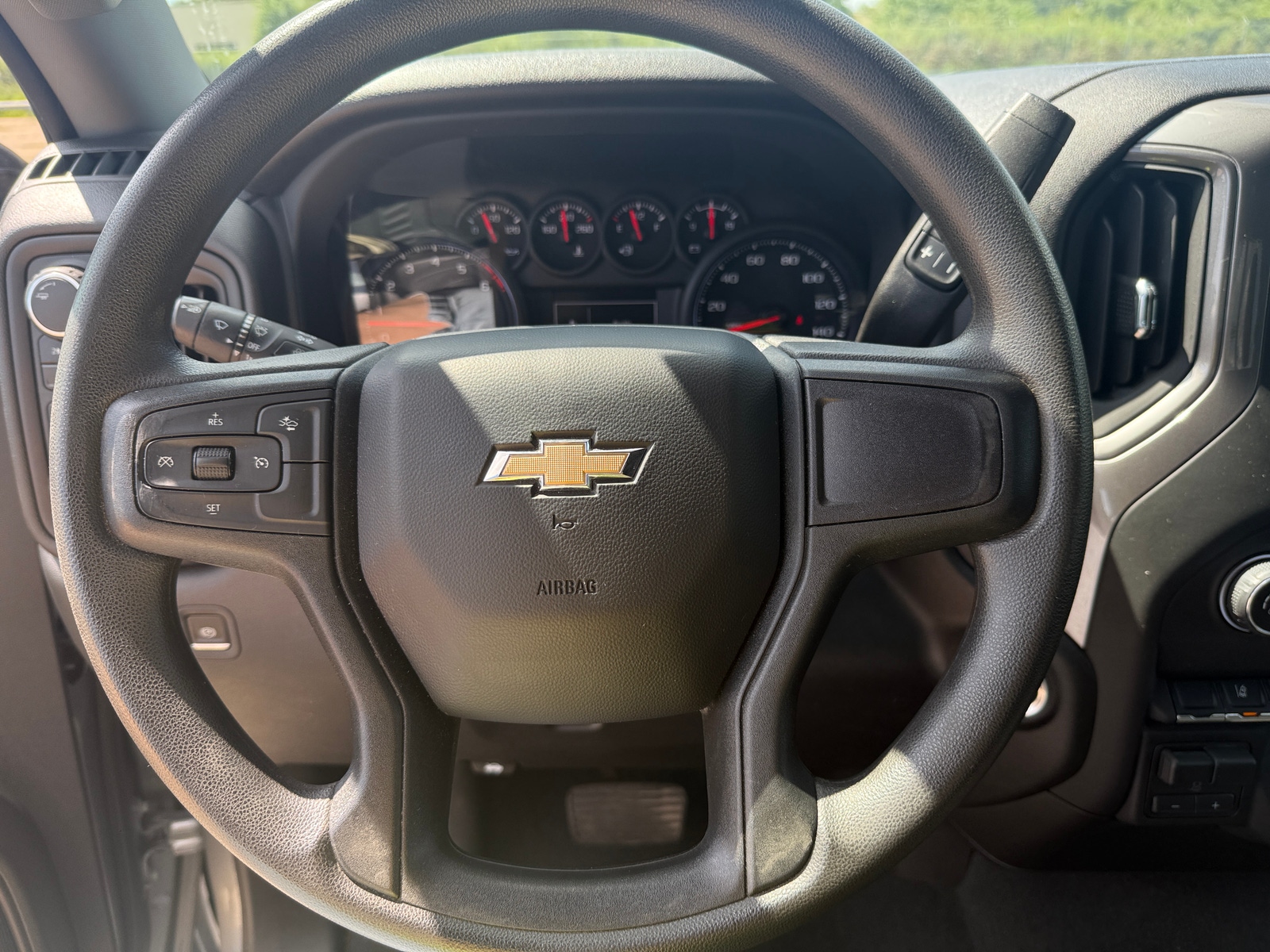 Thumbnail: 2024 Chevrolet Silverado 2500 - 5