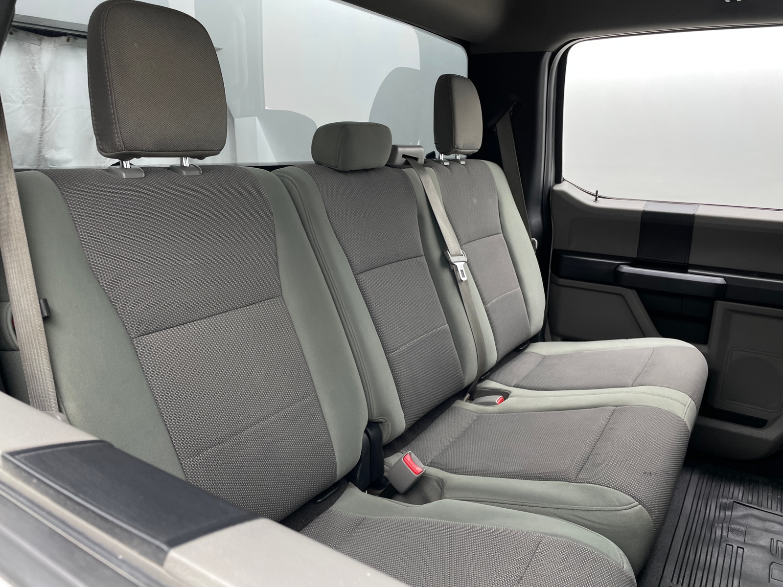 Thumbnail: 2017 Ford Econoline - 6