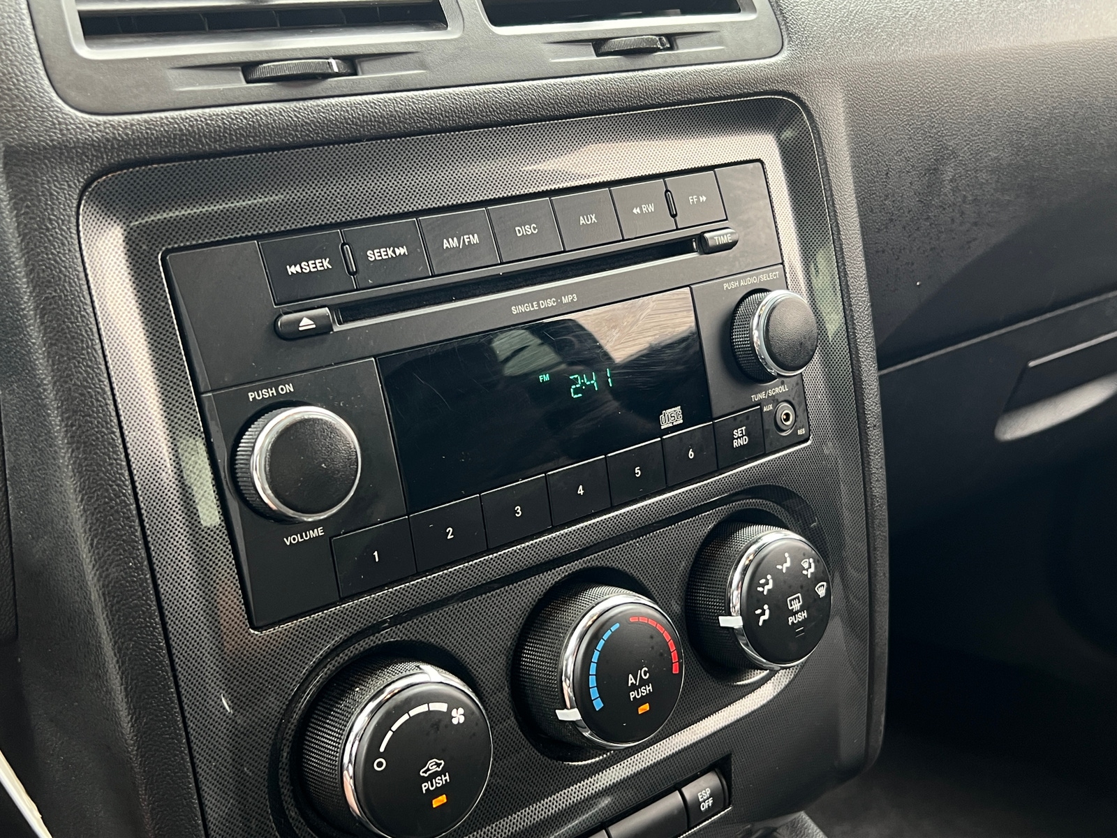Thumbnail: 2010 Dodge Challenger - 3