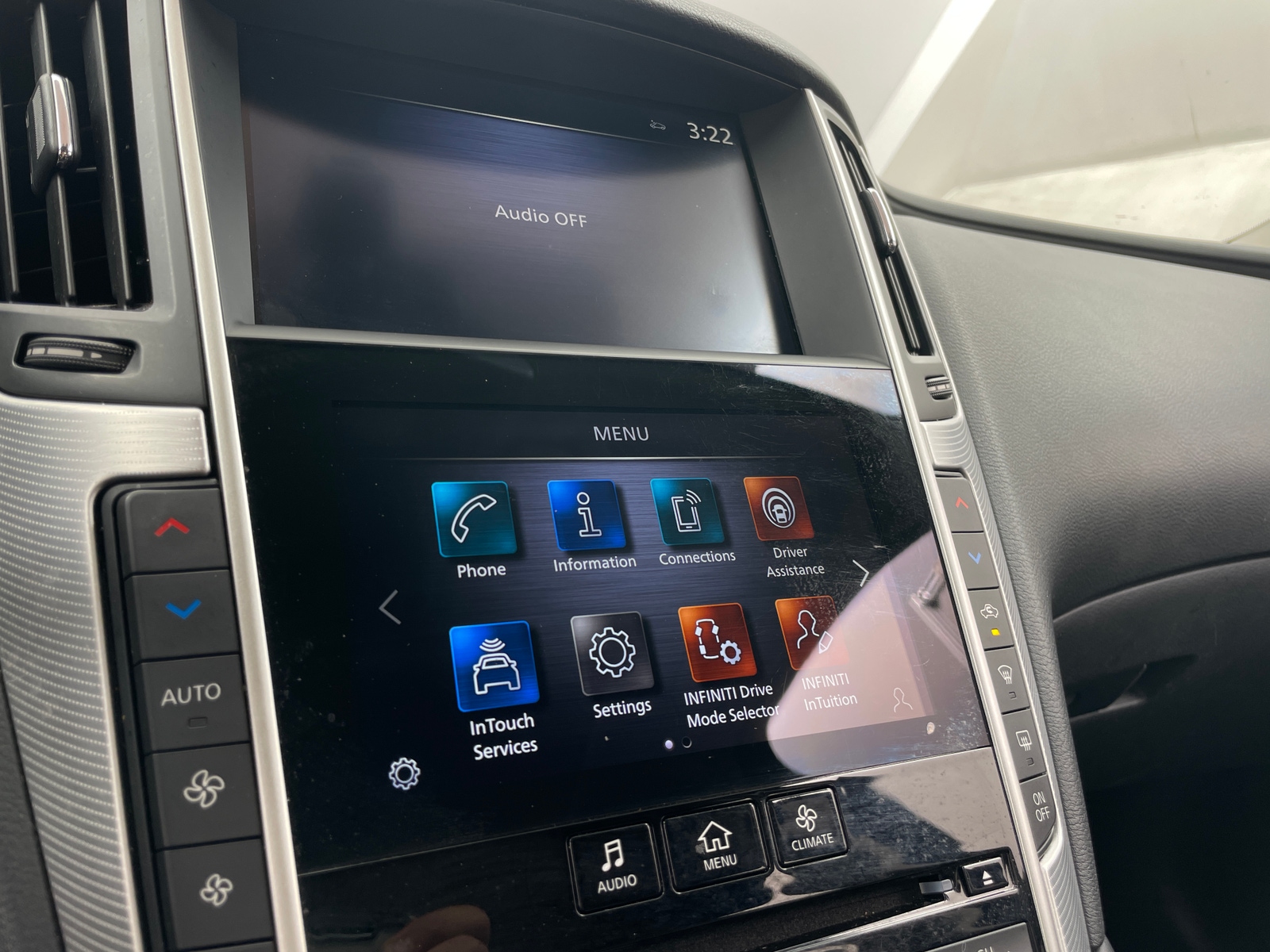 Thumbnail: 2023 INFINITI Q50 - 3