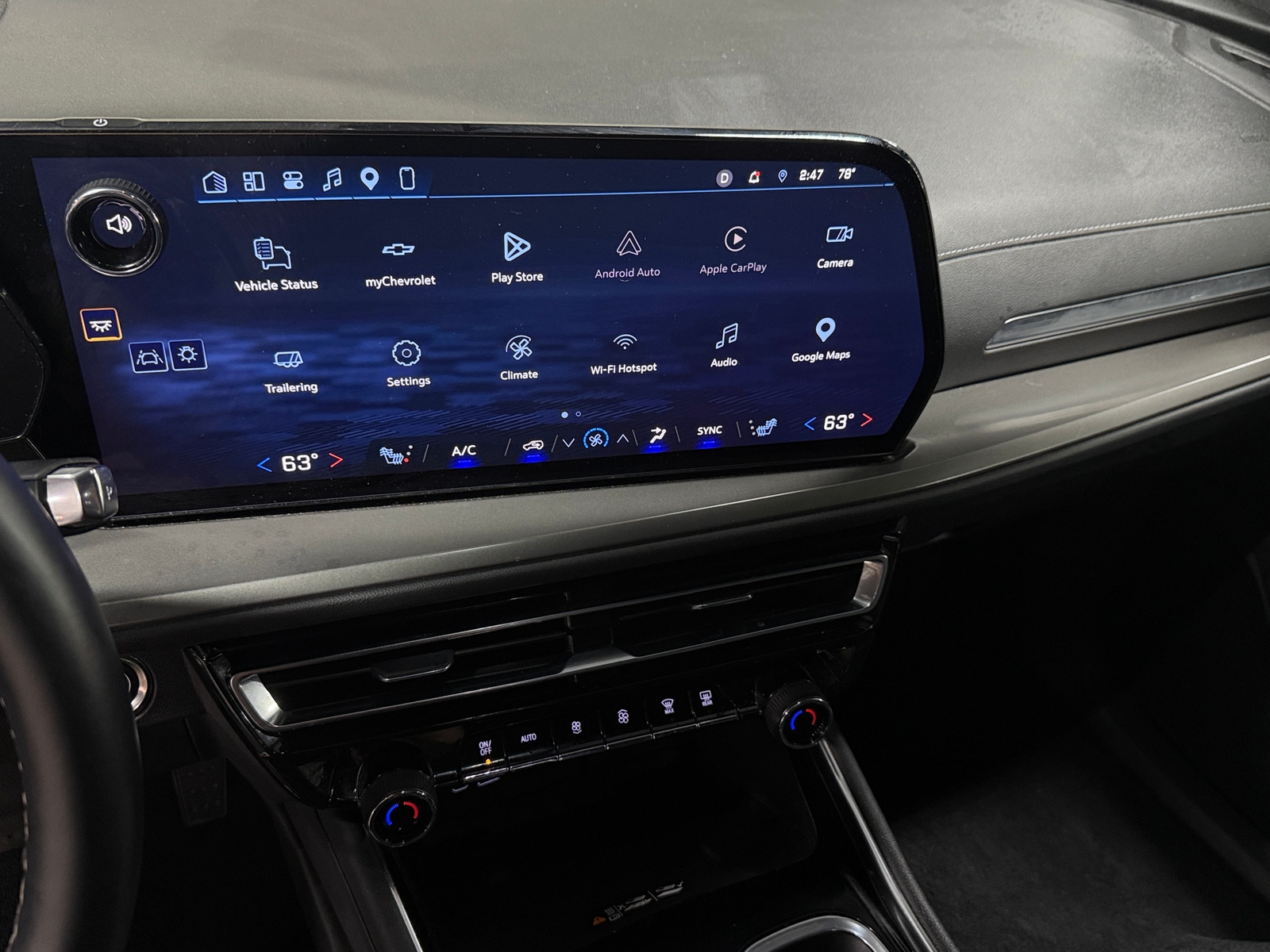 Thumbnail: 2026 Chevrolet Traverse - 3