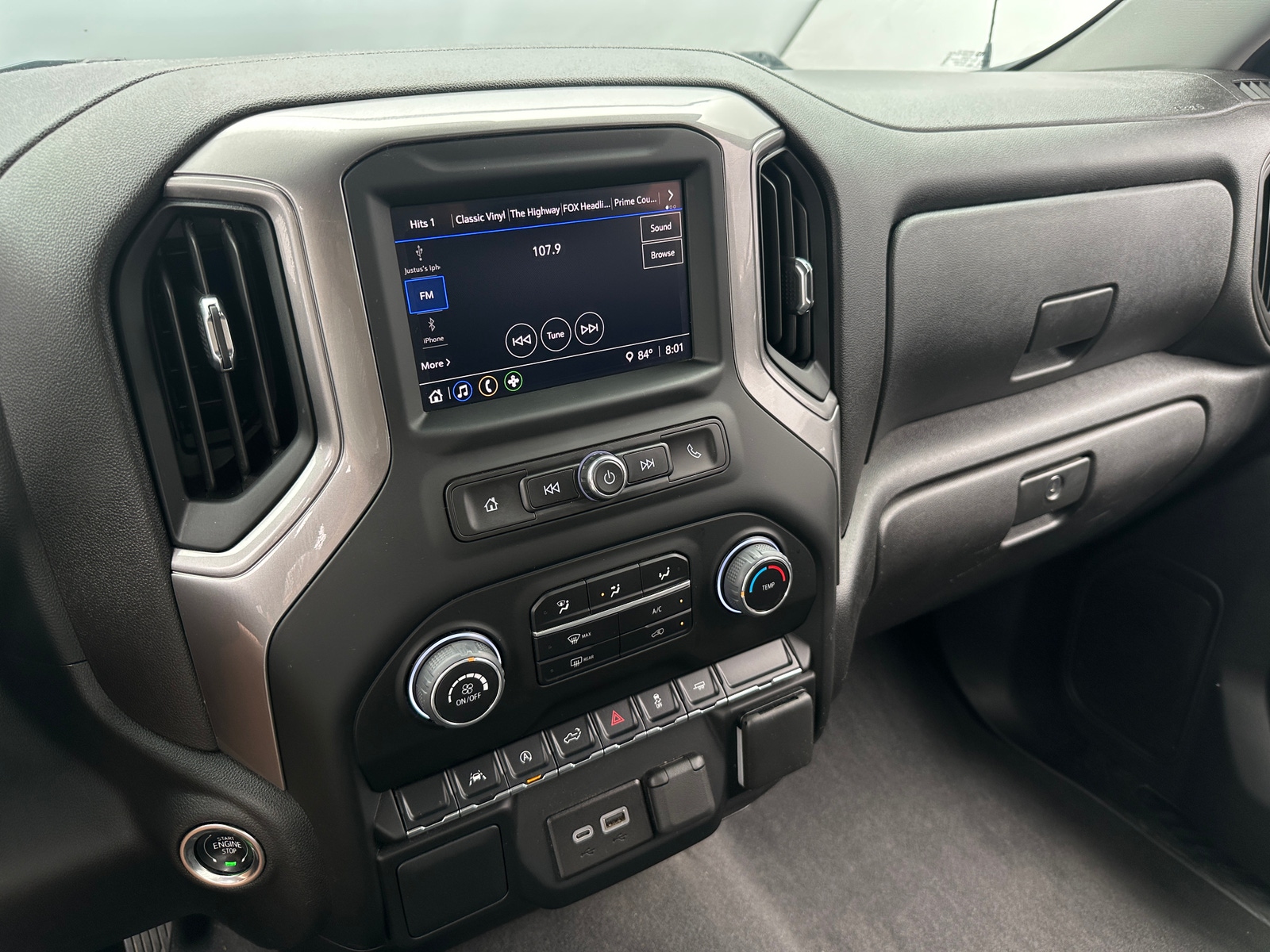 Thumbnail: 2024 Chevrolet Silverado 1500 - 4