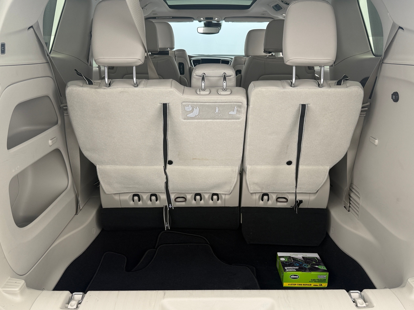 Thumbnail: 2019 Chrysler Pacifica - 6