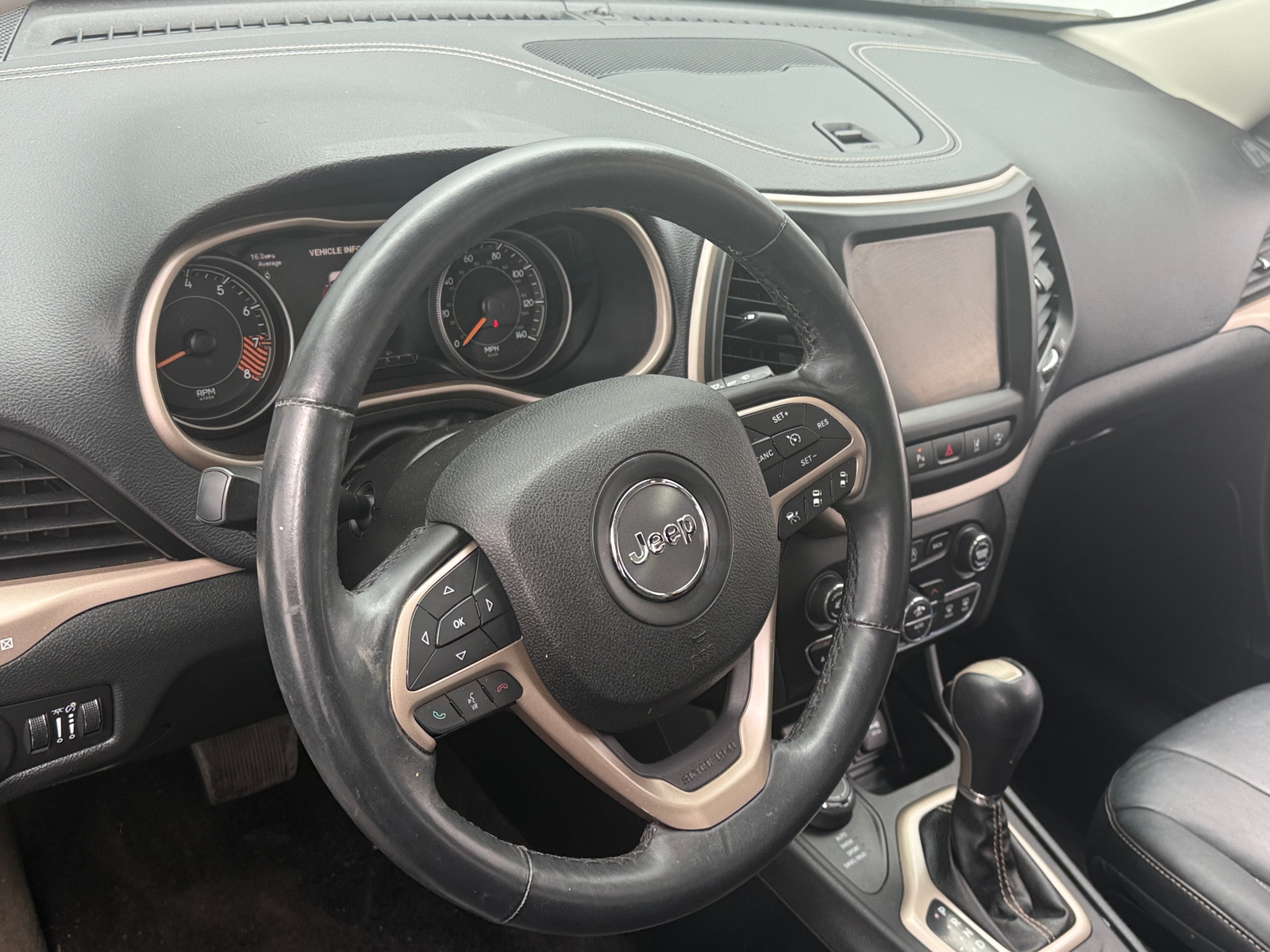 Thumbnail: 2015 Jeep Cherokee - 4