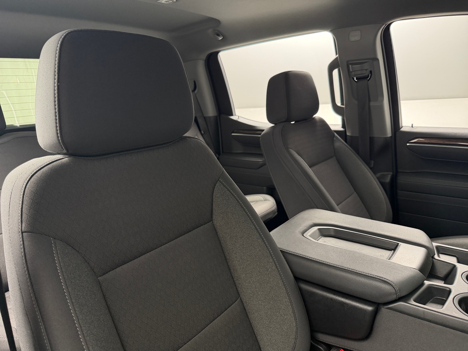 Thumbnail: 2026 Chevrolet Silverado 1500 - 2