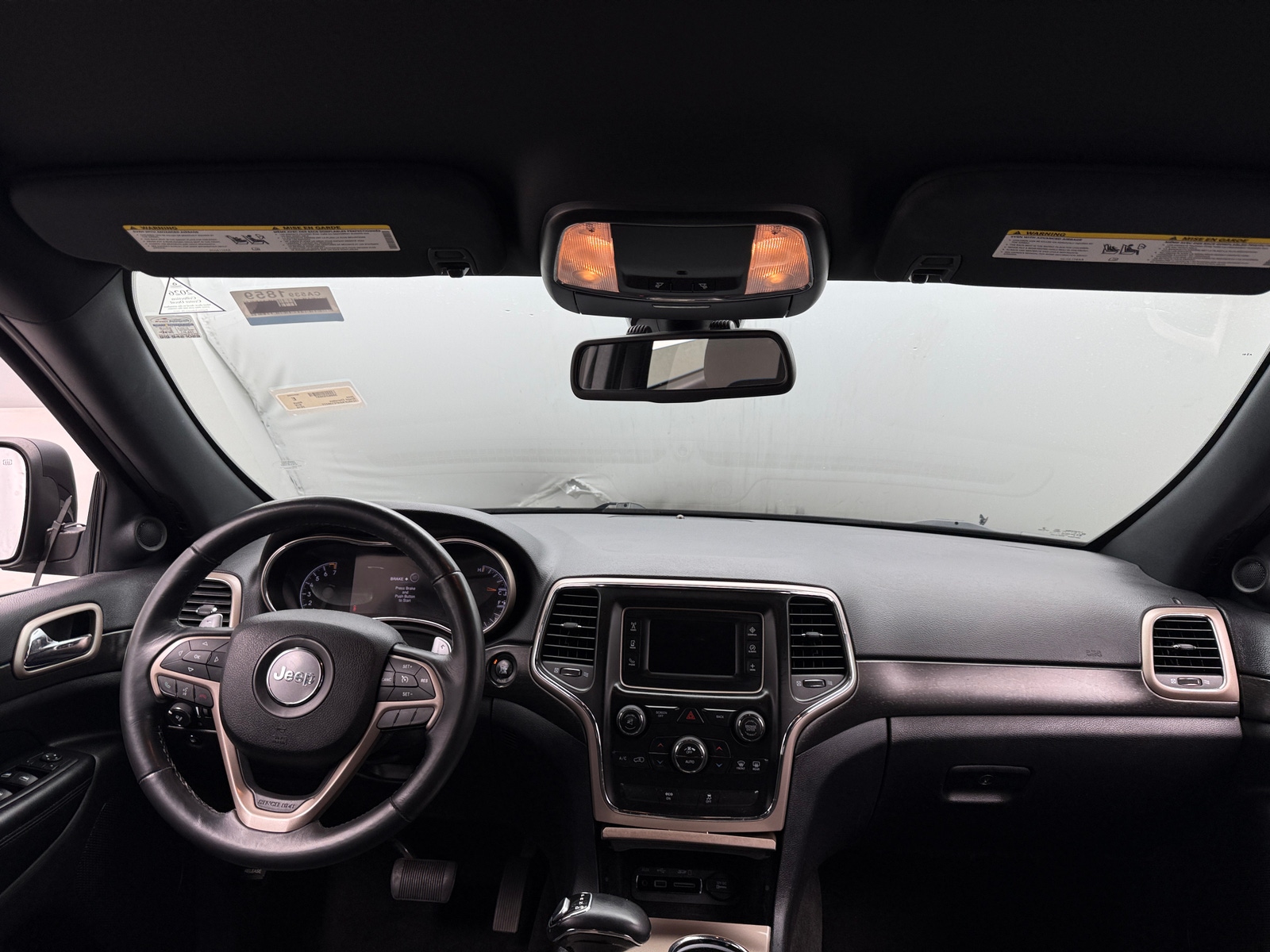 Thumbnail: 2015 Jeep Grand Cherokee - 3