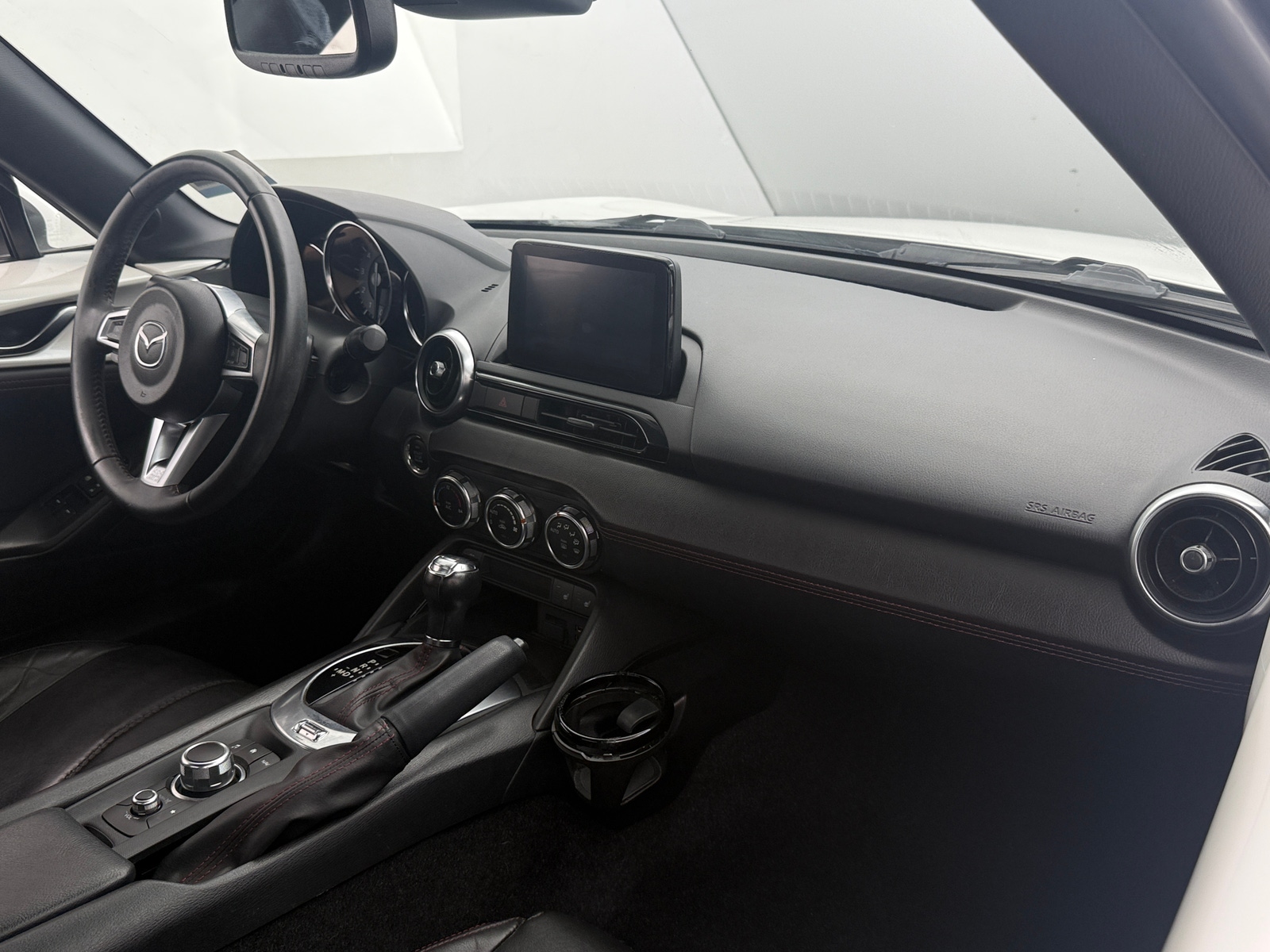 Thumbnail: 2018 Mazda MX-5 Miata - 2